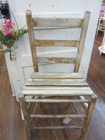 Prairie Chic Vintage Bead Board Chair Chippy Creamy White FREE Shipping Prairie Chic Vintage Bead Board Chair Chippy Creamy White FREE Shipping