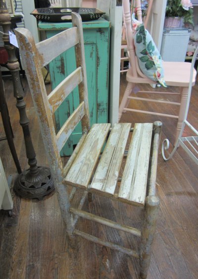 Prairie Chic Vintage Bead Board Chair Chippy Creamy White FREE Shipping Prairie Chic Vintage Bead Board Chair Chippy Creamy White FREE Shipping