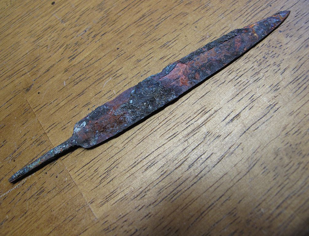 Very Rare Nice Persian Arrow Head From the Bronze Age 1000 BC Very Rare Nice Persian Arrow Head From the Bronze Age 1000 BC