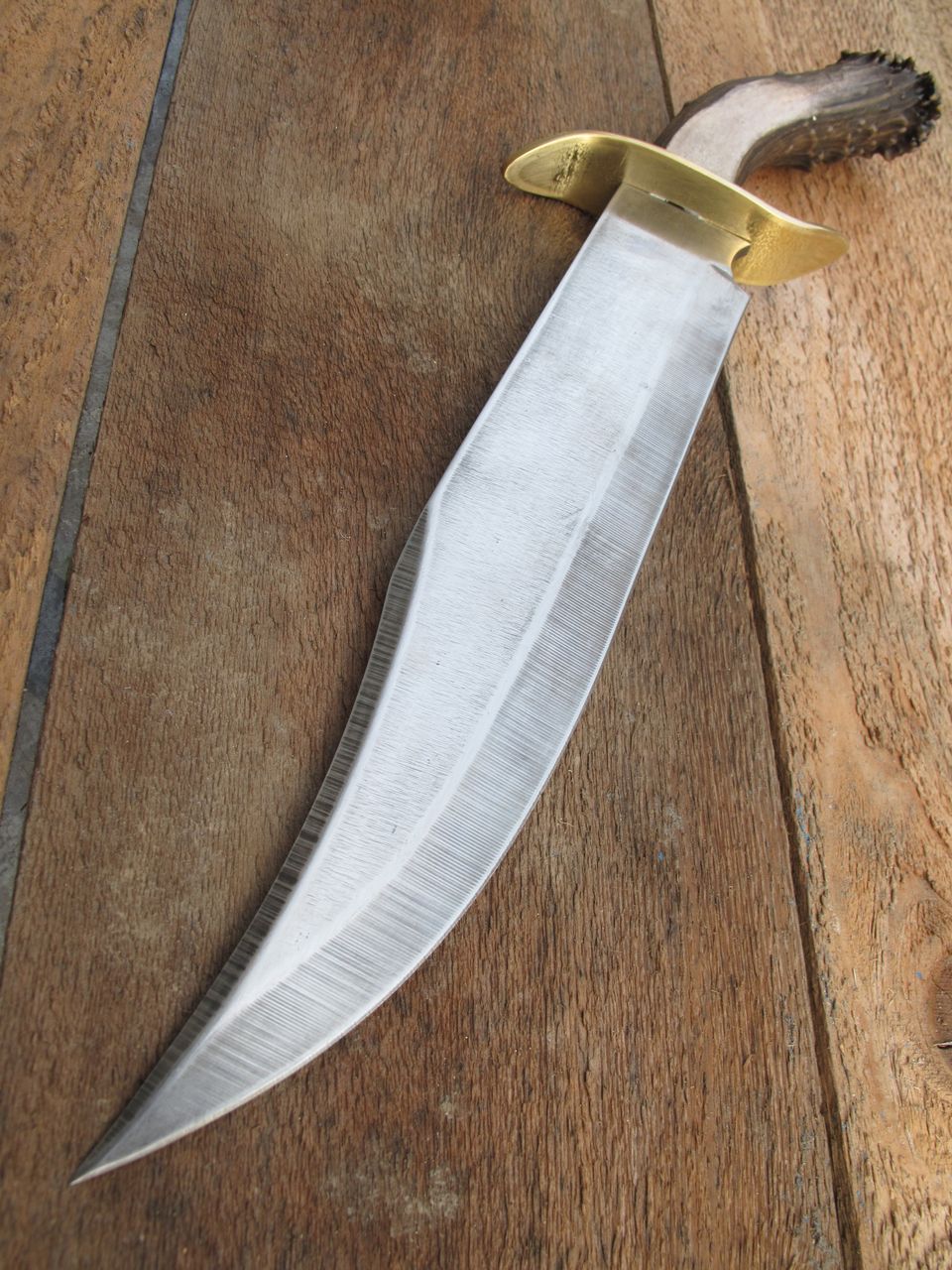 Great Bowie Knife 9 inch Blade and Stag Handle Great Bowie Knife 9 inch Blade and Stag Handle