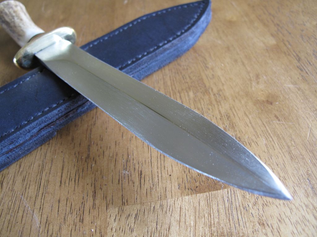 Hand Made Dagger with Gerber Blade and Stag Handle With Leather Sheath Hand Made Dagger with Gerber Blade and Stag Handle With Leather Sheath