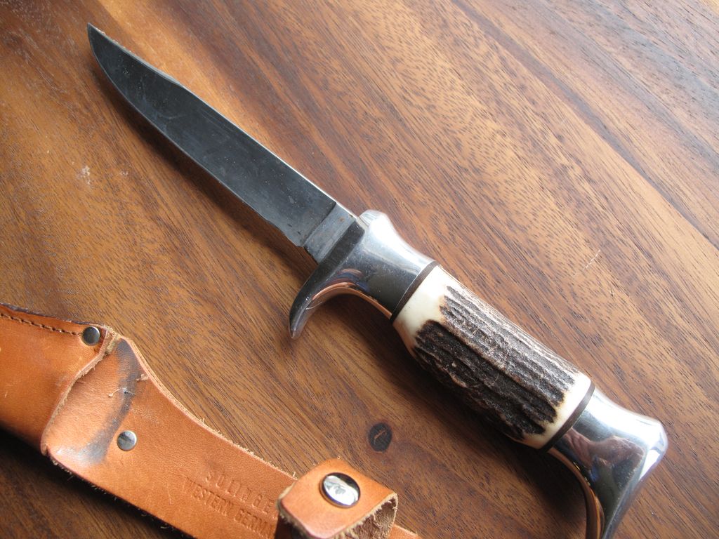Very nice Vintage Solingen Widdeg Super Hollow Ground Hunting Knife Very nice Vintage Solingen Widdeg Super Hollow Ground Hunting Knife