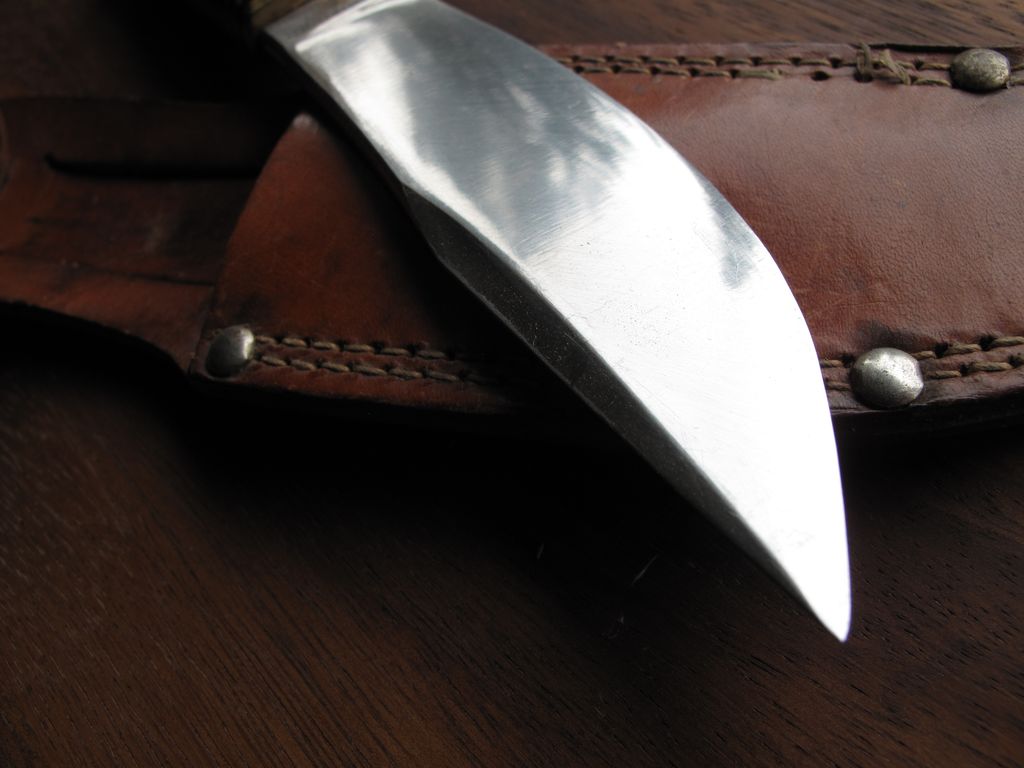 Very Fine German Solingen Made Utica Knife and Razor Co. Hunting Knife Very Fine German Solingen Made Utica Knife and Razor Co. Hunting Knife