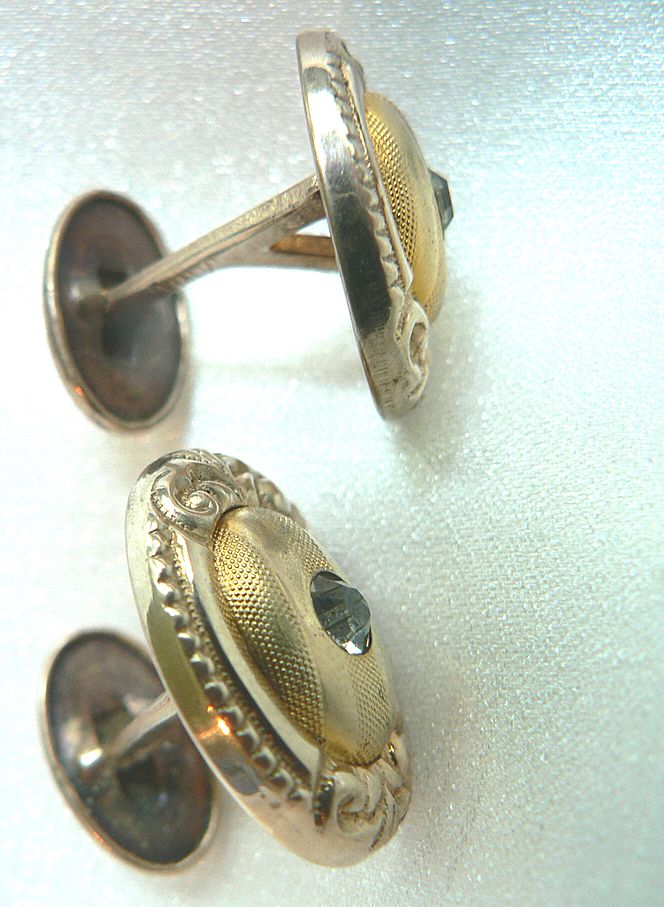 Beautiful Victorian Gold Fill Vintage Cufflinks with White Crystal Stone Beautiful Victorian Gold Fill Vintage Cufflinks with White Crystal Stone