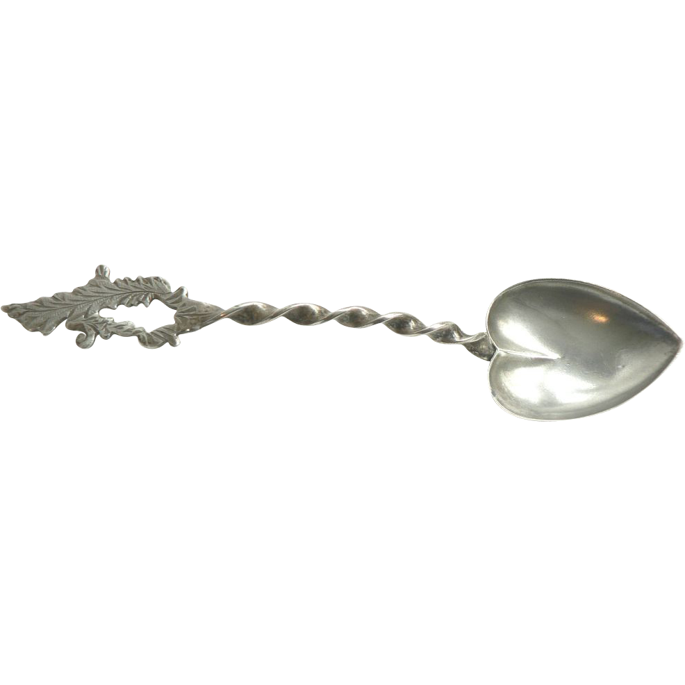 Vintage Sterling Silver Open-work Handle Heart Bowl Mustard Spoon Vintage Sterling Silver Open-work Handle Heart Bowl Mustard Spoon
