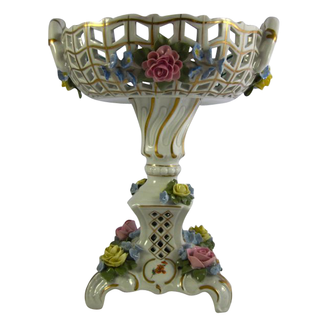 SANDIZELL Dresdenstyle reticulated compote or centerpiece applied roses 10