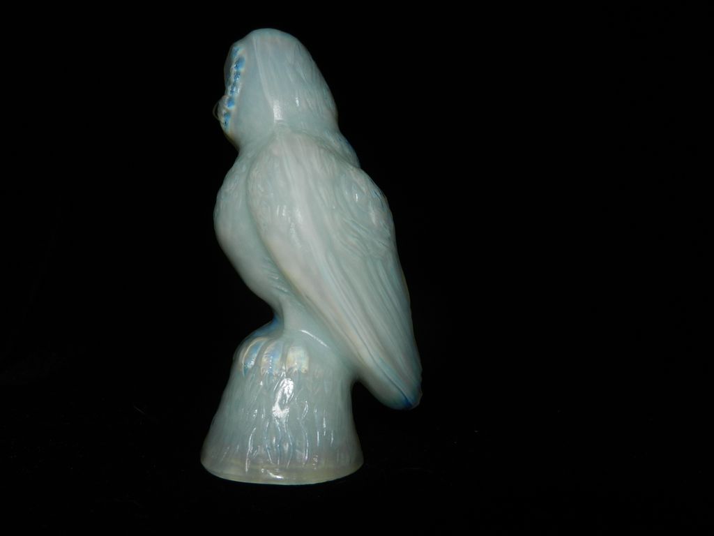 Vintage Signed Sabino Hibou Owl –Opalescent Glass France Vintage Signed Sabino Hibou Owl –Opalescent Glass France