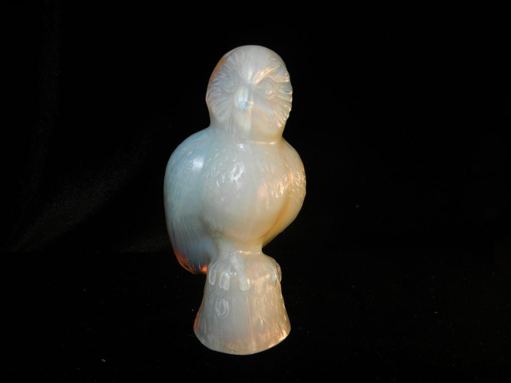 Vintage Signed Sabino Hibou Owl –Opalescent Glass France Vintage Signed Sabino Hibou Owl –Opalescent Glass France