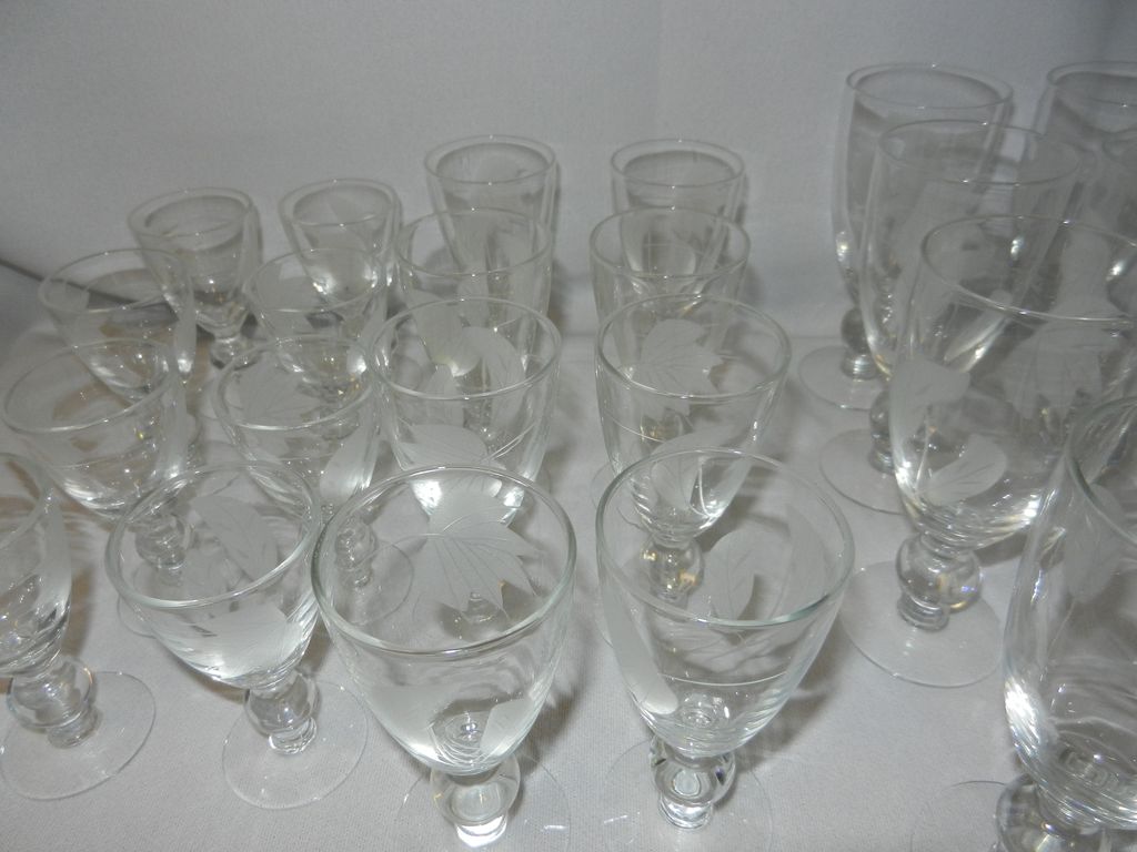 Vintage Stemware- Wine, Cordials and Liqueur Vintage Stemware- Wine, Cordials and Liqueur