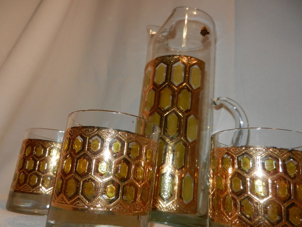 Vintage Pitcher & Glasses Beverage Set from West Virginia Glass Co. Vintage Pitcher & Glasses Beverage Set from West Virginia Glass Co.