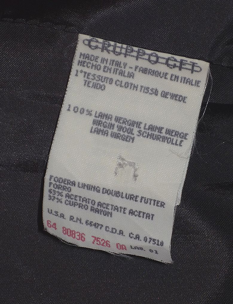 1980s Valentino Classic Style Short Gray Wool Jacket 1980s Valentino Classic Style Short Gray Wool Jacket