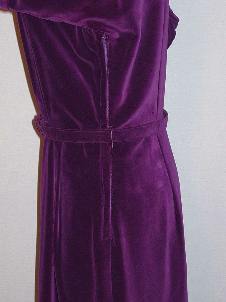 1950s Michael Kent and Printzess Fashion Purple Velvet Cocktail Dress 1950s Michael Kent and Printzess Fashion Purple Velvet Cocktail Dress