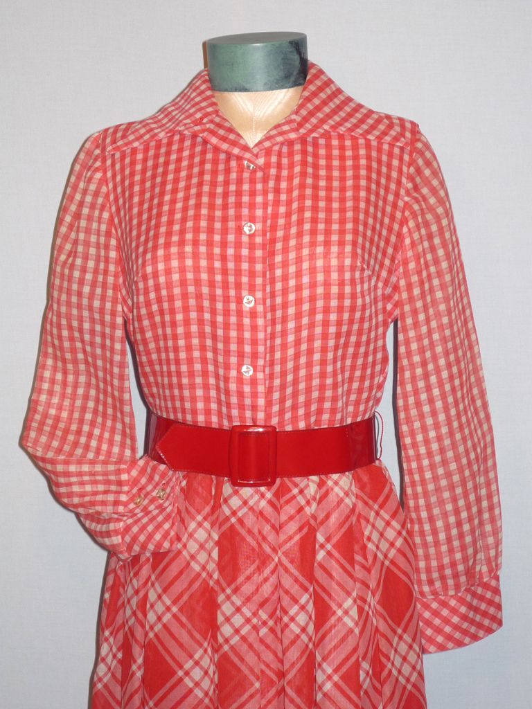 1960s Red and White Two Patterned Check Evening Dress 1960s Red and White Two Patterned Check Evening Dress