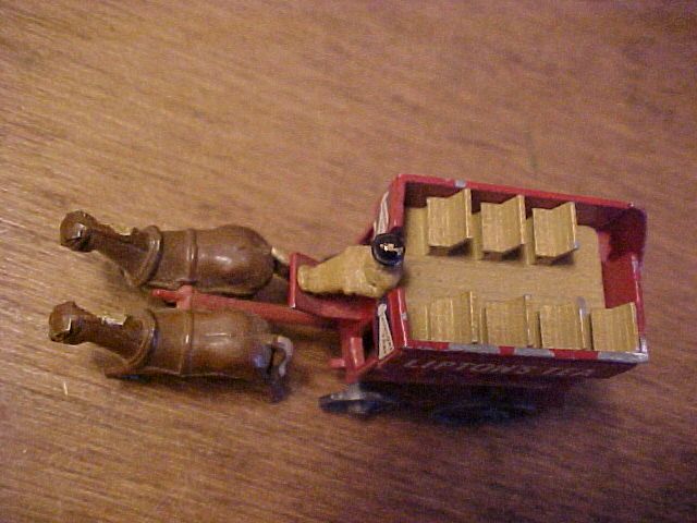 Lipton's Tea Diecast Toy Horse Drawn Bus Wagon - Lesney - Matchbox Lipton's Tea Diecast Toy Horse Drawn Bus Wagon - Lesney - Matchbox
