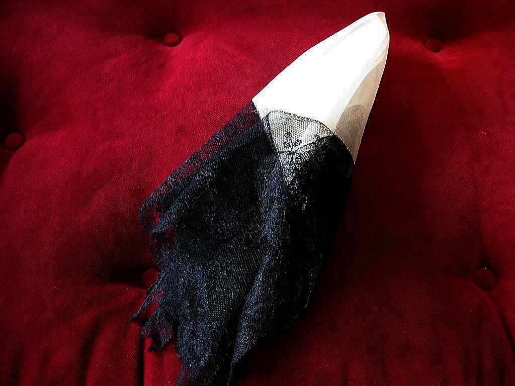Black Lace and Ecru Silk C.1920's Lingerie Flapper Handkerchief Black Lace and Ecru Silk C.1920's Lingerie Flapper Handkerchief