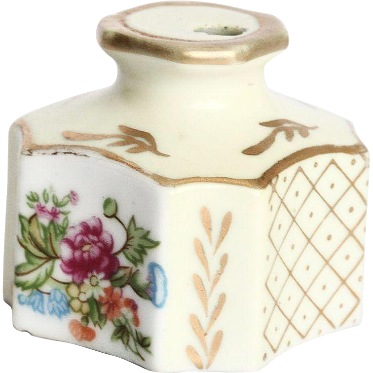 Cream Colored Porcelain Vintage Gold-Leafed Inkwell with Flowers with Mark Cream Colored Porcelain Vintage Gold-Leafed Inkwell with Flowers with Mark