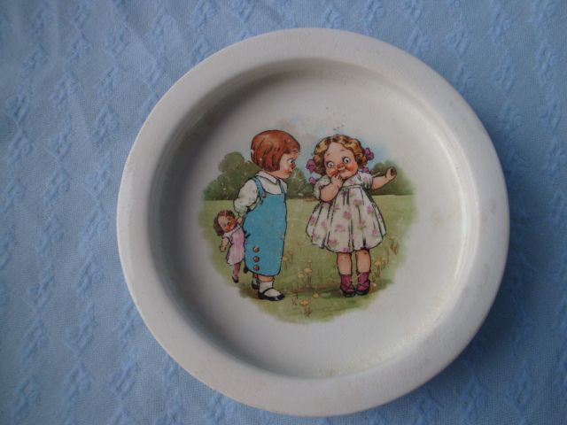 Vintage Porcelain Baby Feeding Dish Vintage Porcelain Baby Feeding Dish