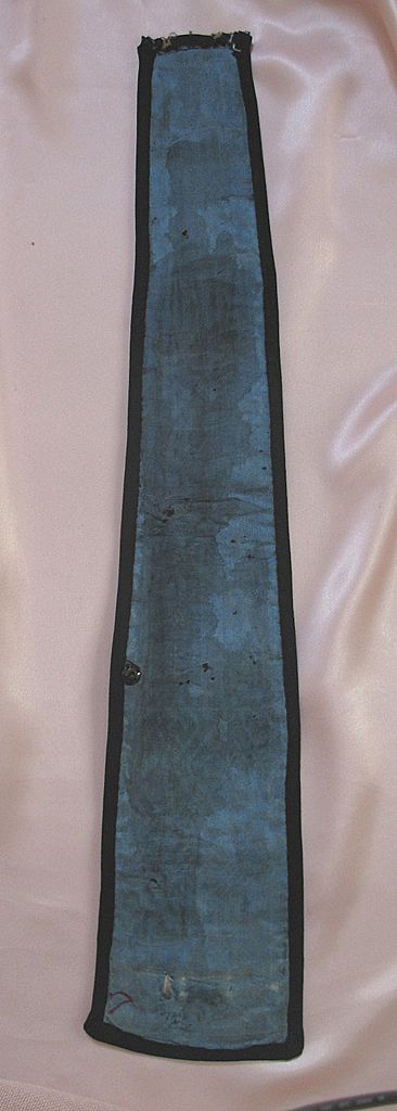 Antique Chinese Qing Court Embroidery 19th C Century FIGURAL RARE Antique Chinese Qing Court Embroidery 19th C Century FIGURAL RARE