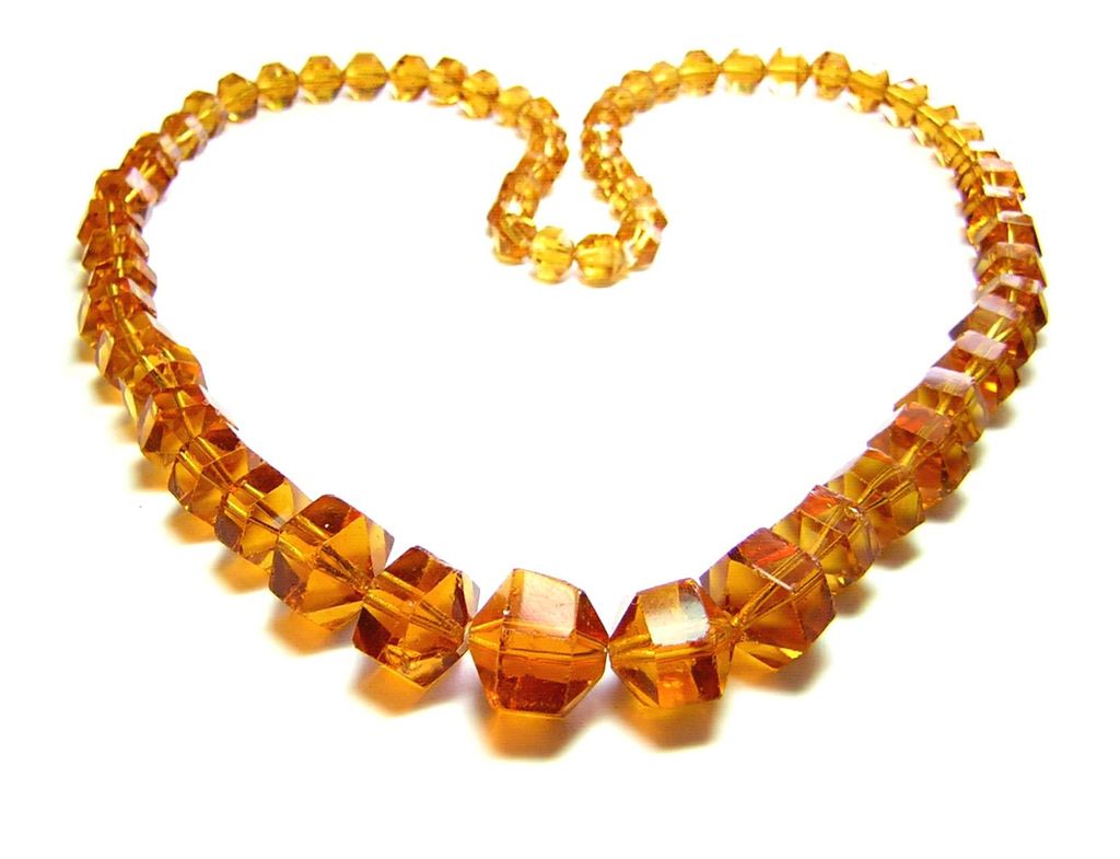 Vintage Art Deco Hand Cut Yellow Glass Bead Necklace Vintage Art Deco Hand Cut Yellow Glass Bead Necklace