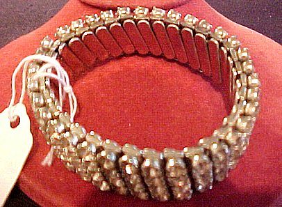 Vintage Expandable Rhinestone 4 Row Bracelet Vintage Expandable Rhinestone 4 Row Bracelet