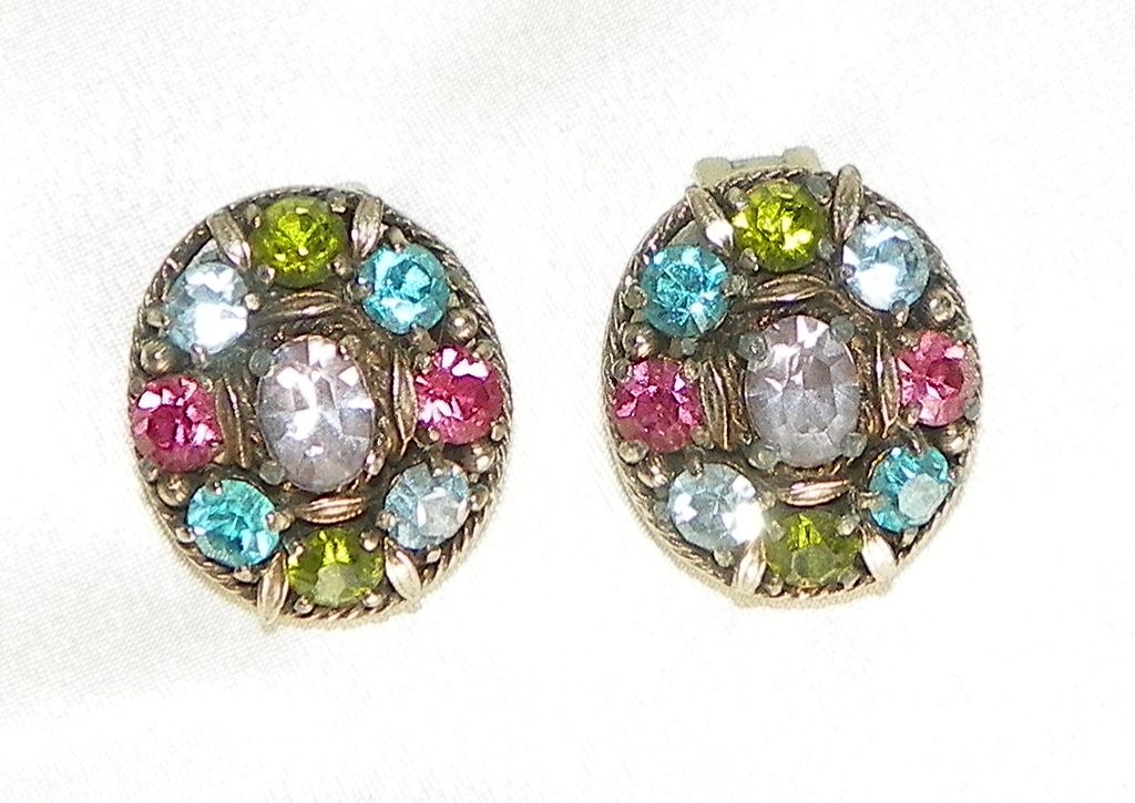 Vintage Hollycraft Pastel Rhinestones Clip Earrings 1950s Vintage Hollycraft Pastel Rhinestones Clip Earrings 1950s
