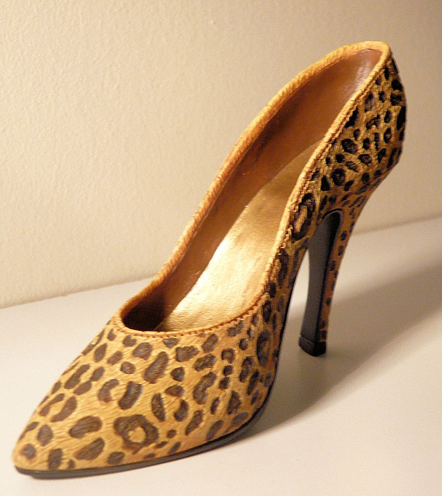 Just the Right Shoe "Leopard Stiletto" by Raine Just the Right Shoe "Leopard Stiletto" by Raine