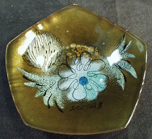 Vintage Sasha B Enamelware Dish Vintage Sasha B Enamelware Dish
