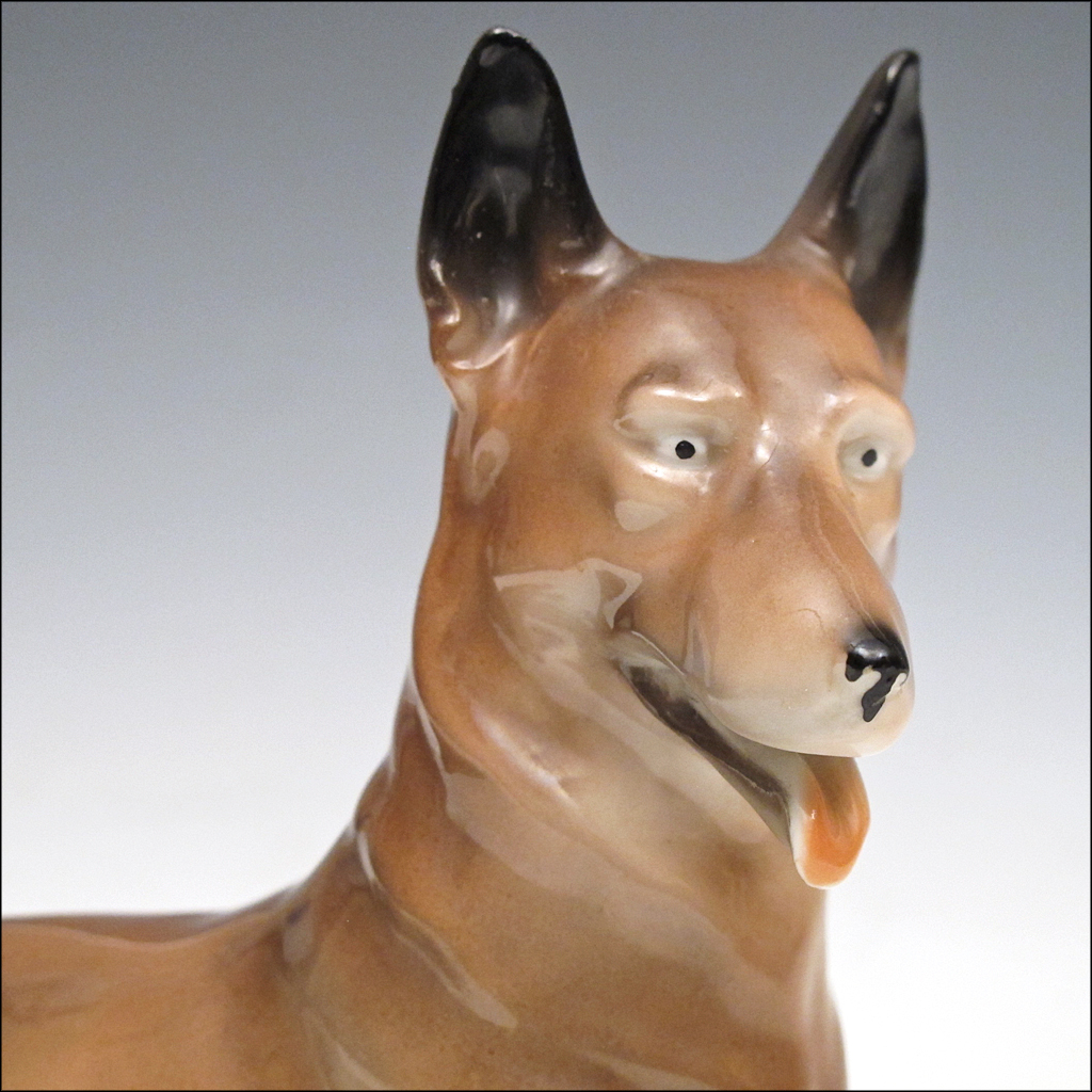 malinois figurine