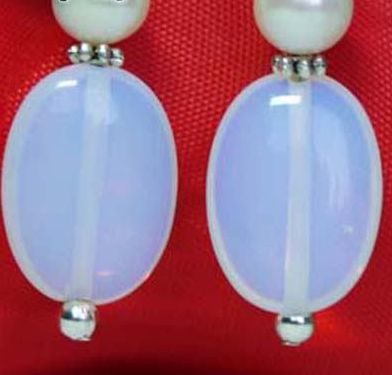 Beautiful Moonstone Bead with White Freshwater Pearl Earrings Beautiful Moonstone Bead with White Freshwater Pearl Earrings