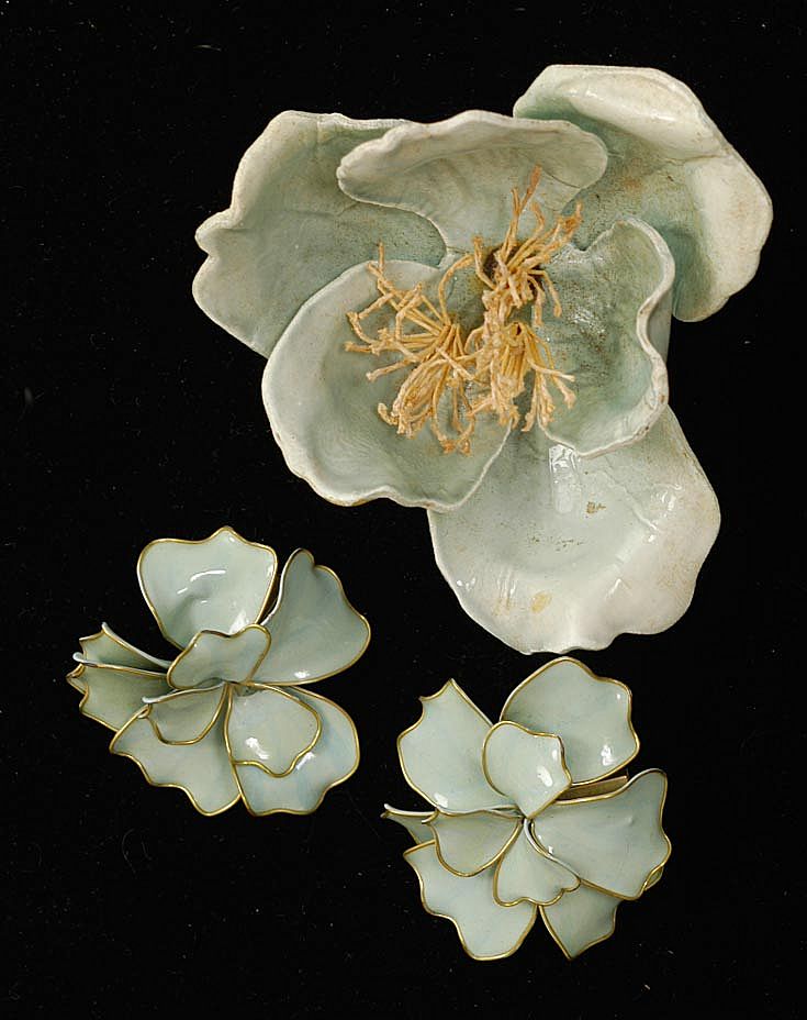 Lovely Baby Blue Flower Pin and Earrings Lovely Baby Blue Flower Pin and Earrings