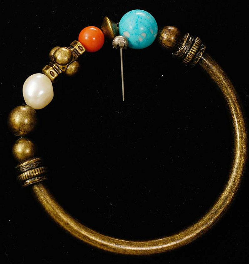Costume Copper-tone Bracelet with Beads Costume Copper-tone Bracelet with Beads