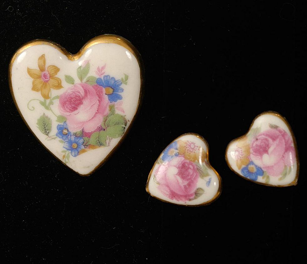 Porcelain Rose Pin with matching clip on earrings Porcelain Rose Pin with matching clip on earrings