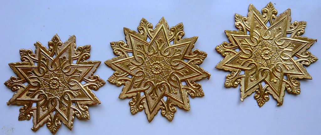 Four Vintage Dresden Die Cut Gold Star Motifs Four Vintage Dresden Die Cut Gold Star Motifs