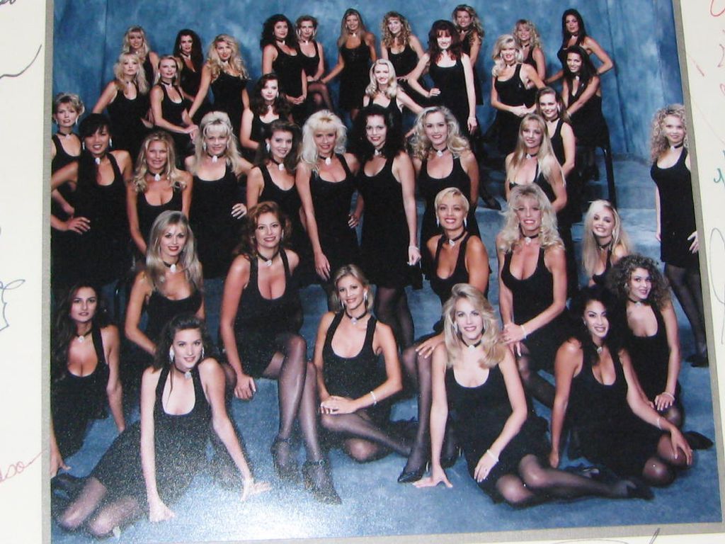 Playboy's 40th Anniversary Platemate's Photo & Autographs Playboy's 40th Anniversary Platemate's Photo & Autographs