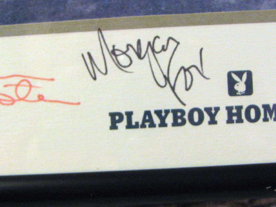Playboy's 40th Anniversary Platemate's Photo & Autographs Playboy's 40th Anniversary Platemate's Photo & Autographs