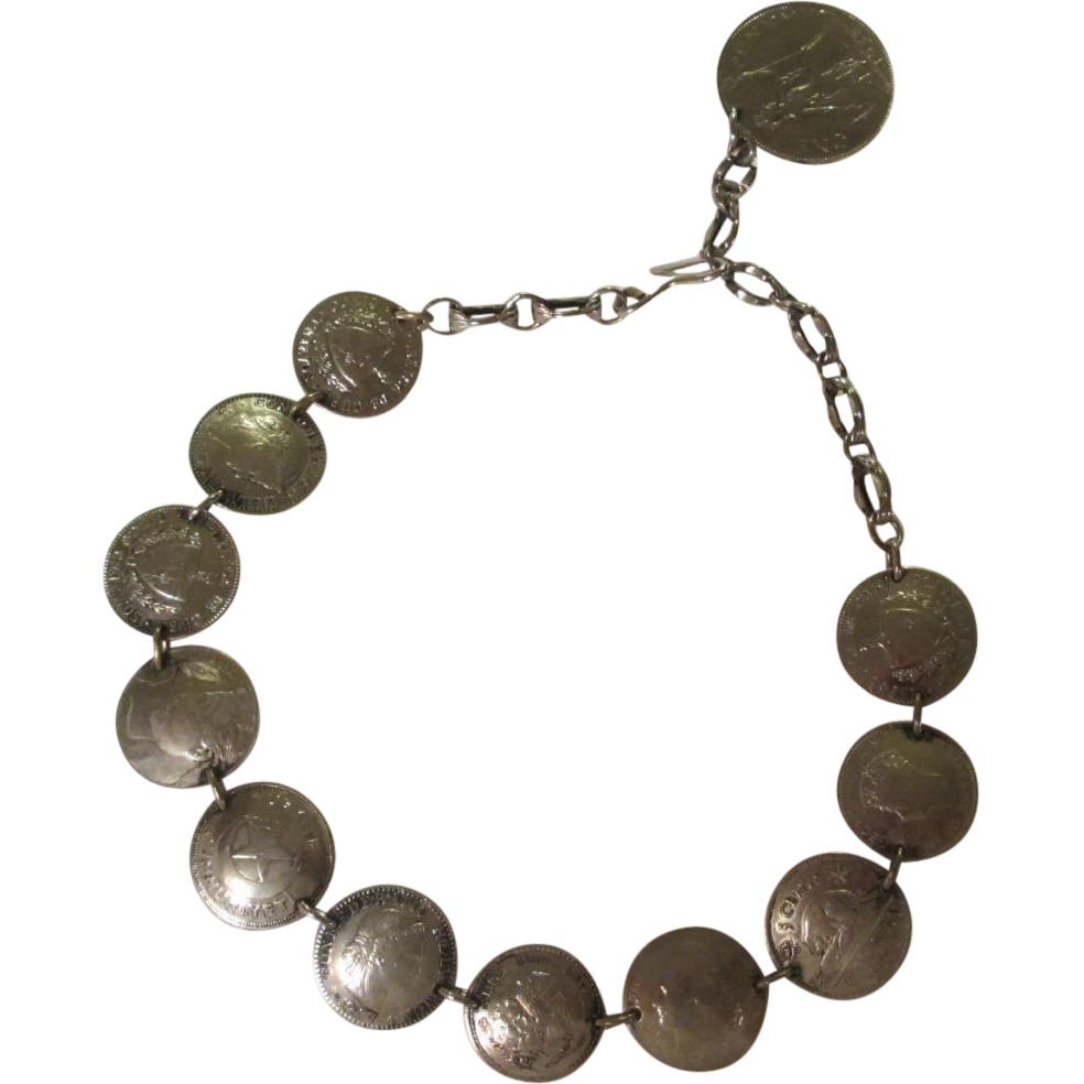 Old Silver Coin Necklace and Earings Set (Cuba, Italy, Turkey, Mexico, England) Old Silver Coin Necklace and Earings Set (Cuba, Italy, Turkey, Mexico, England)