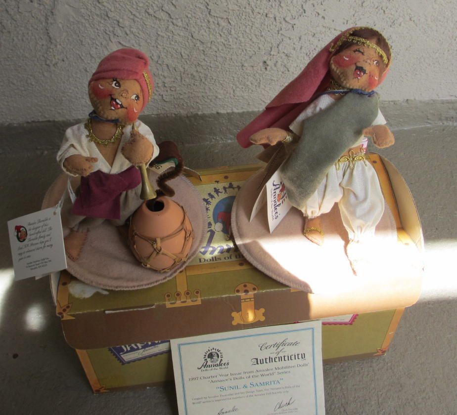 Vintage Annalee Dolls of the World Series "India" Vintage Annalee Dolls of the World Series "India"