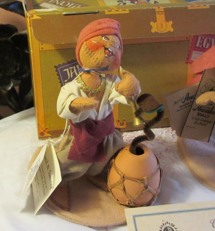 Vintage Annalee Dolls of the World Series "India" Vintage Annalee Dolls of the World Series "India"