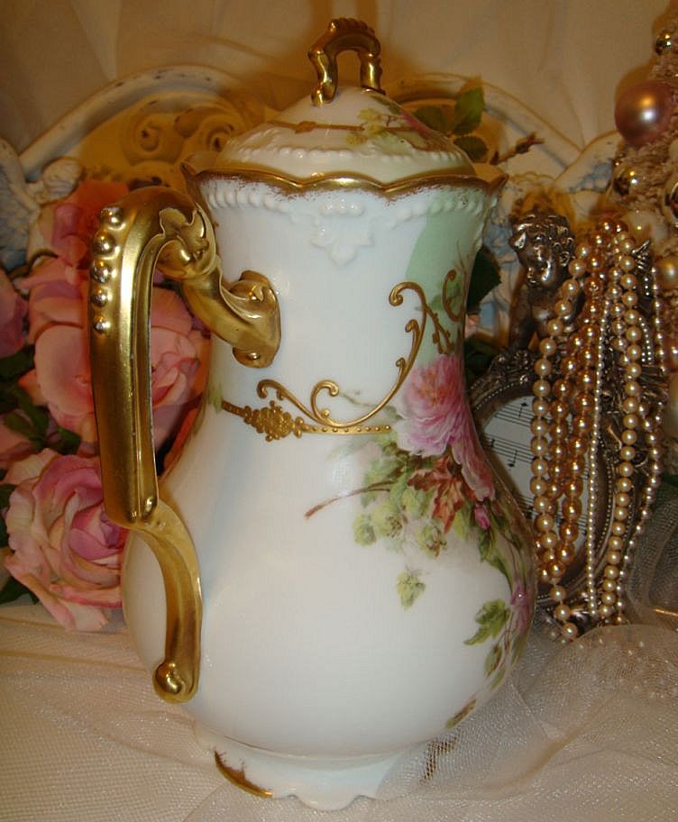 Stunning Limoges Chocolate Pot with Pink Roses Stunning Limoges Chocolate Pot with Pink Roses