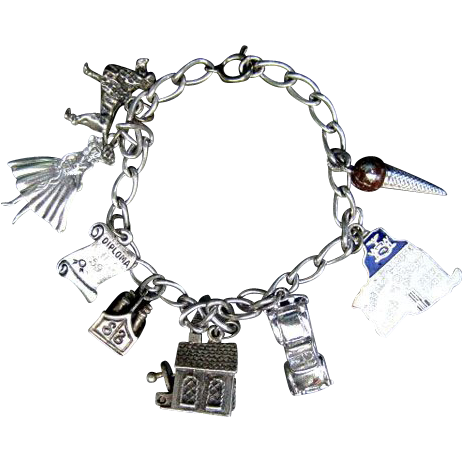Sterling Charm Bracelet With 8 Charms Including Danecraft Church Sterling Charm Bracelet With 8 Charms Including Danecraft Church