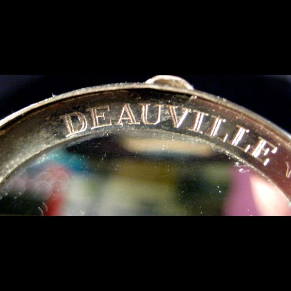 Exceptional Vintage Compact by Richard Hudnut for Deauville Exceptional Vintage Compact by Richard Hudnut for Deauville