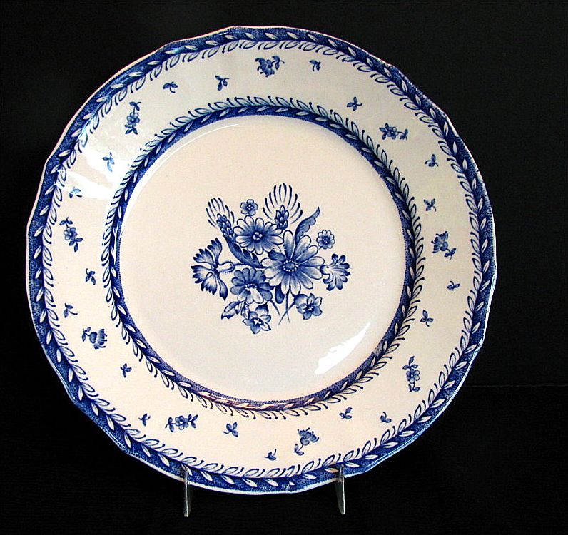 Arabia of Finland Dinner Plate, Blue & White. "Finn Flower Blue" Pattern Arabia of Finland Dinner Plate, Blue & White. "Finn Flower Blue" Pattern