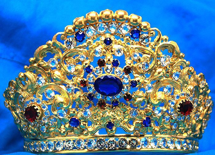 Antique French Jeweled Crown Tiara for Santos or Madonna Antique French Jeweled Crown Tiara for Santos or Madonna