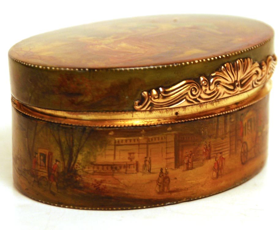 RARE - Marie-Antoinette Period: 1760-1789 Vernis Martin Painted Etui, Snuff Box RARE - Marie-Antoinette Period: 1760-1789 Vernis Martin Painted Etui, Snuff Box