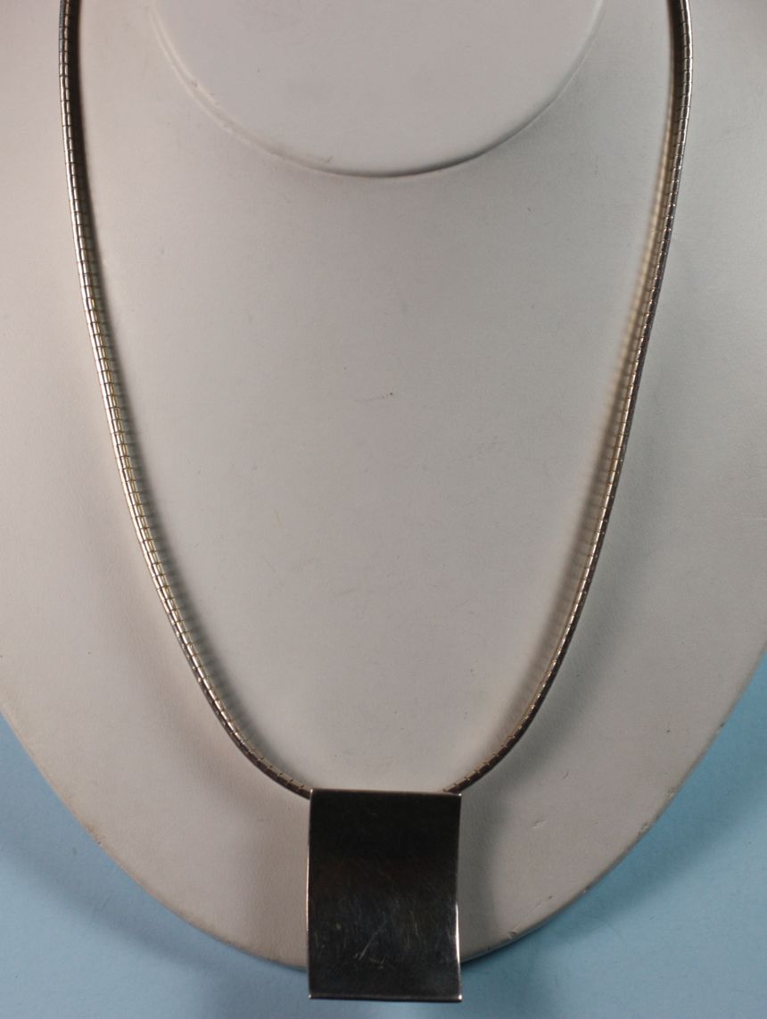Vintage Sterling Modernist Necklace and Earrings Demi-Parure Set Vintage Sterling Modernist Necklace and Earrings Demi-Parure Set