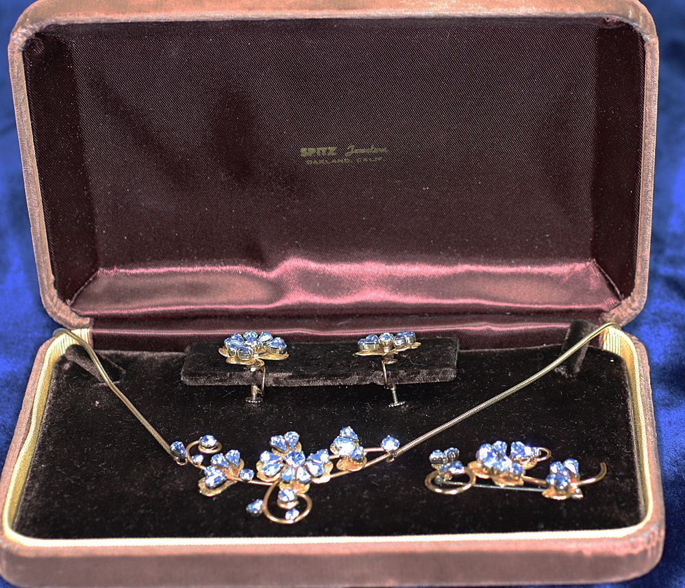 Blue Rhinestone Floral Design Parure Necklace Brooch Earrings Signed Krementz Blue Rhinestone Floral Design Parure Necklace Brooch Earrings Signed Krementz