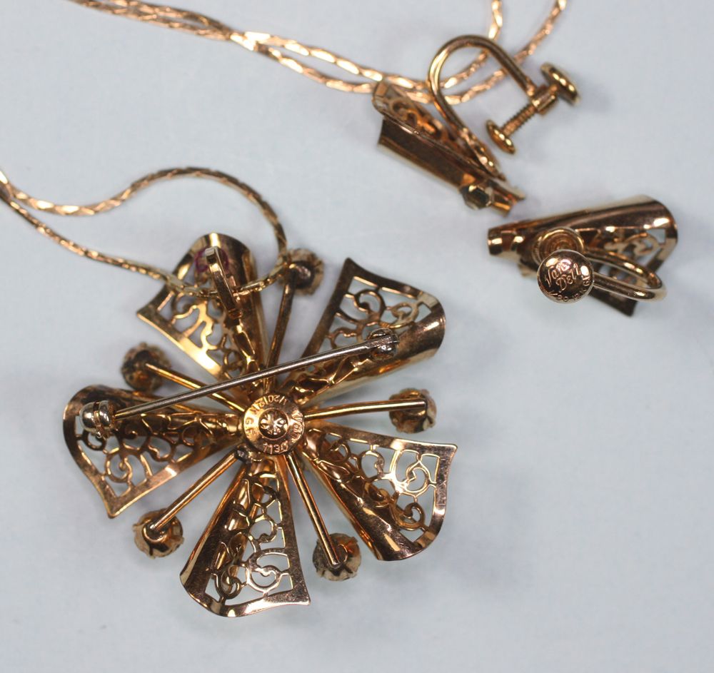 Gold Filled and Rhinestone Van Dell Brooch/Pendant and Earrings Gold Filled and Rhinestone Van Dell Brooch/Pendant and Earrings