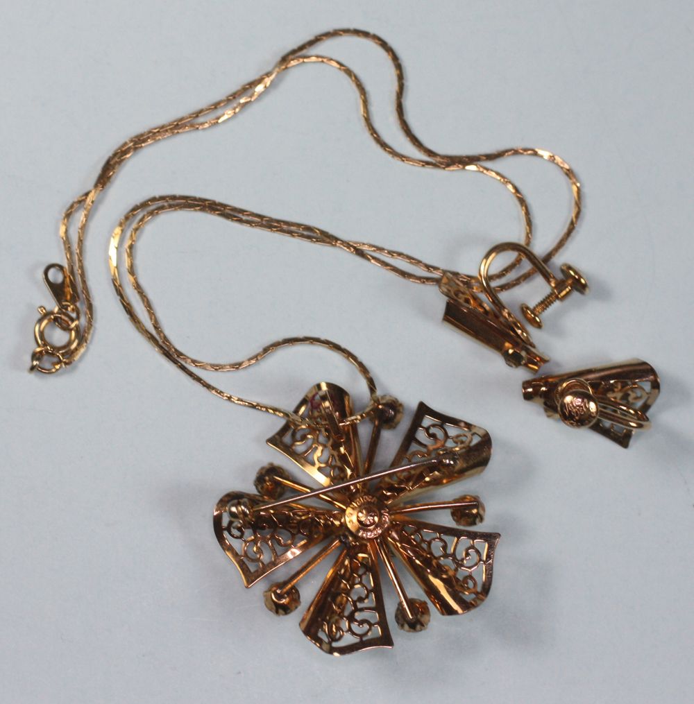 Gold Filled and Rhinestone Van Dell Brooch/Pendant and Earrings Gold Filled and Rhinestone Van Dell Brooch/Pendant and Earrings