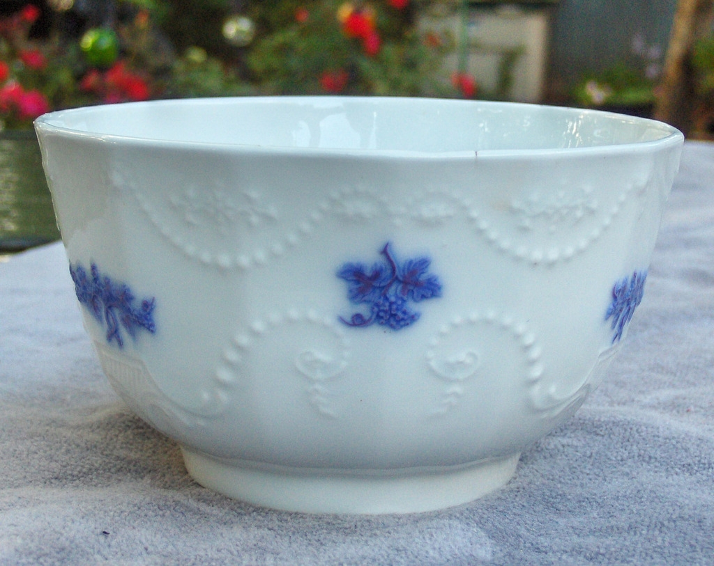19th Century Grandmother's China or Chelsea Porcelain Sprig Bowl 19th Century Grandmother's China or Chelsea Porcelain Sprig Bowl