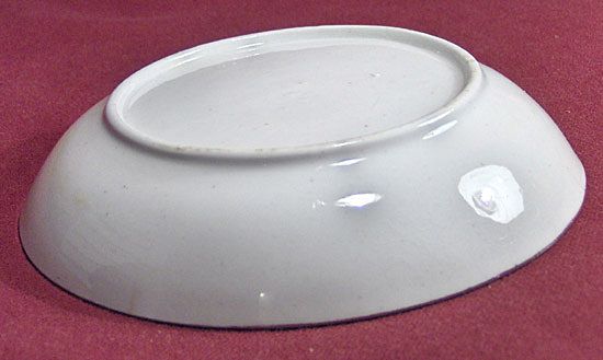 Early 19th Century Pink Luster Shallow Bowl or Saucer Early 19th Century Pink Luster Shallow Bowl or Saucer